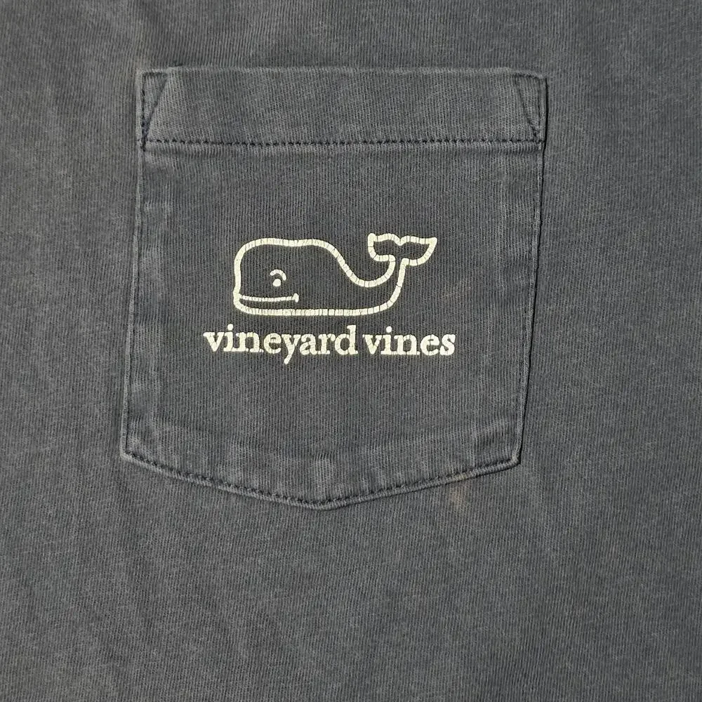 Vineyard Vines LS Pocket T-Shirt Blue Whale Graphic XS